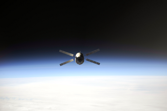 Das ATV im Orbit. (Foto: ESA)